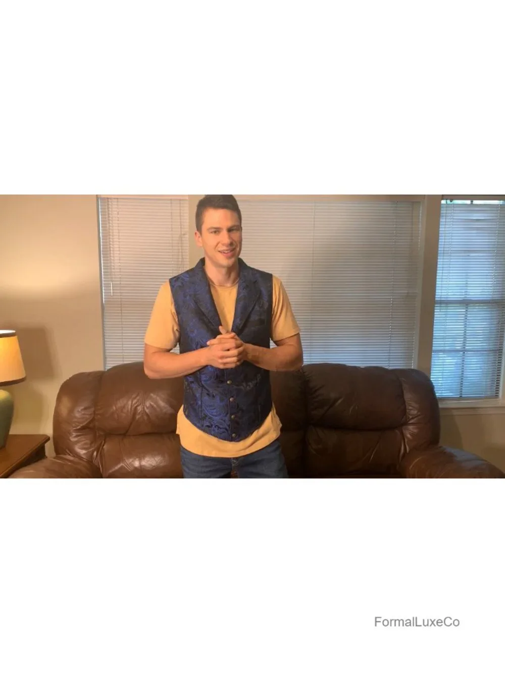 Men's Paisley Jacquard Vest Notched Lapel Slim Fit Sleeveless Formal Waistcoat